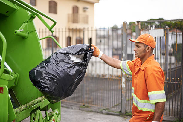 Best Yard Waste Removal  in Pawtucket, RI
